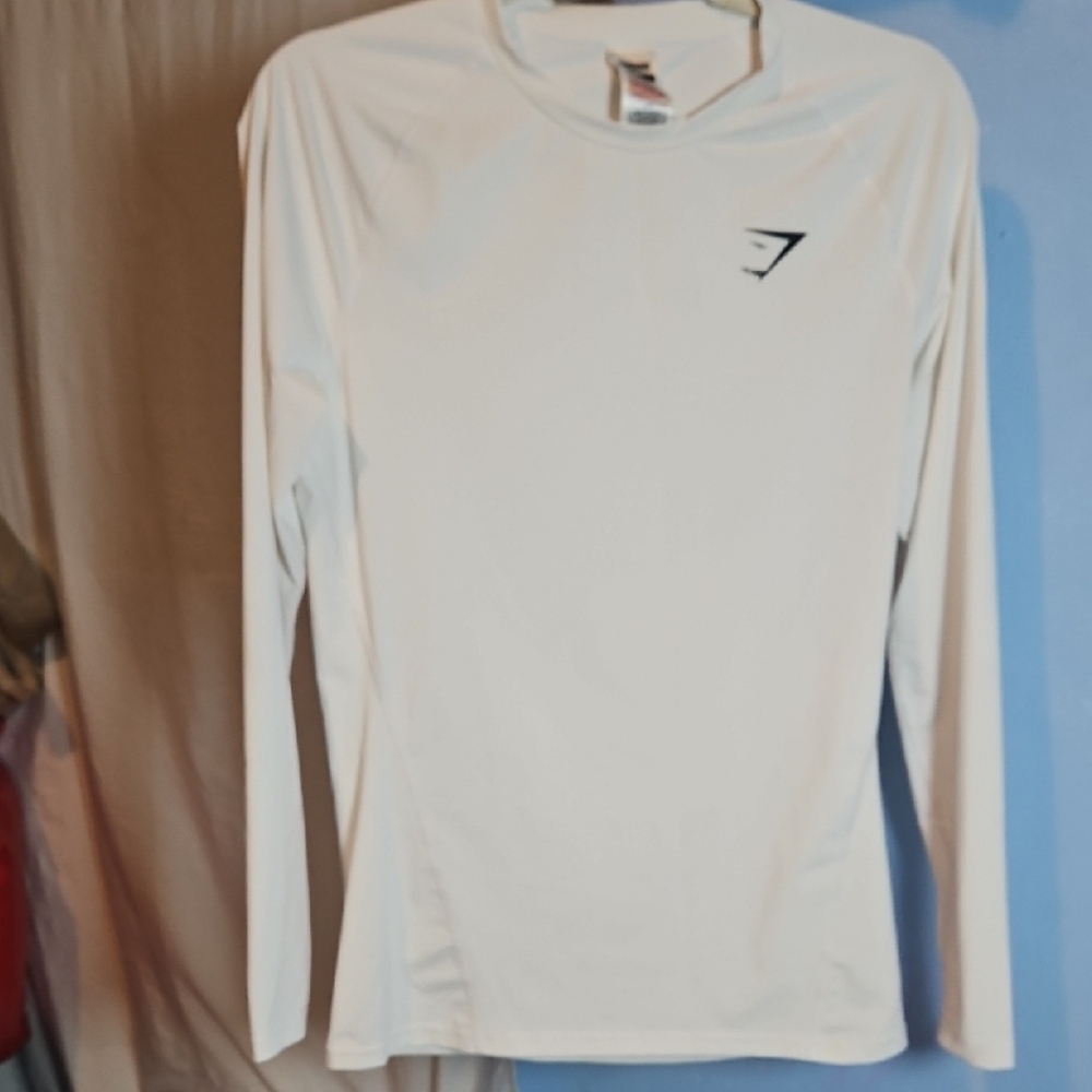 5 Shipp!! Gymshark White Performance Long Sleeve